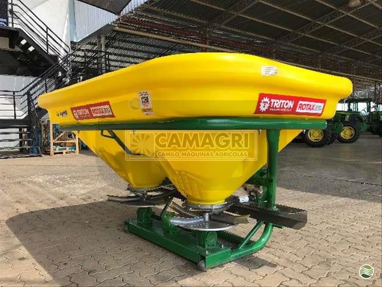 IMPLEMENTOS AGRICOLAS DISTRIBUIDOR FERTILIZANTES E SEMENTES DISCO DUPLO Camagri - Camilo Máquinas Agrícolas - Agrale GOIANIA GOIAS GO